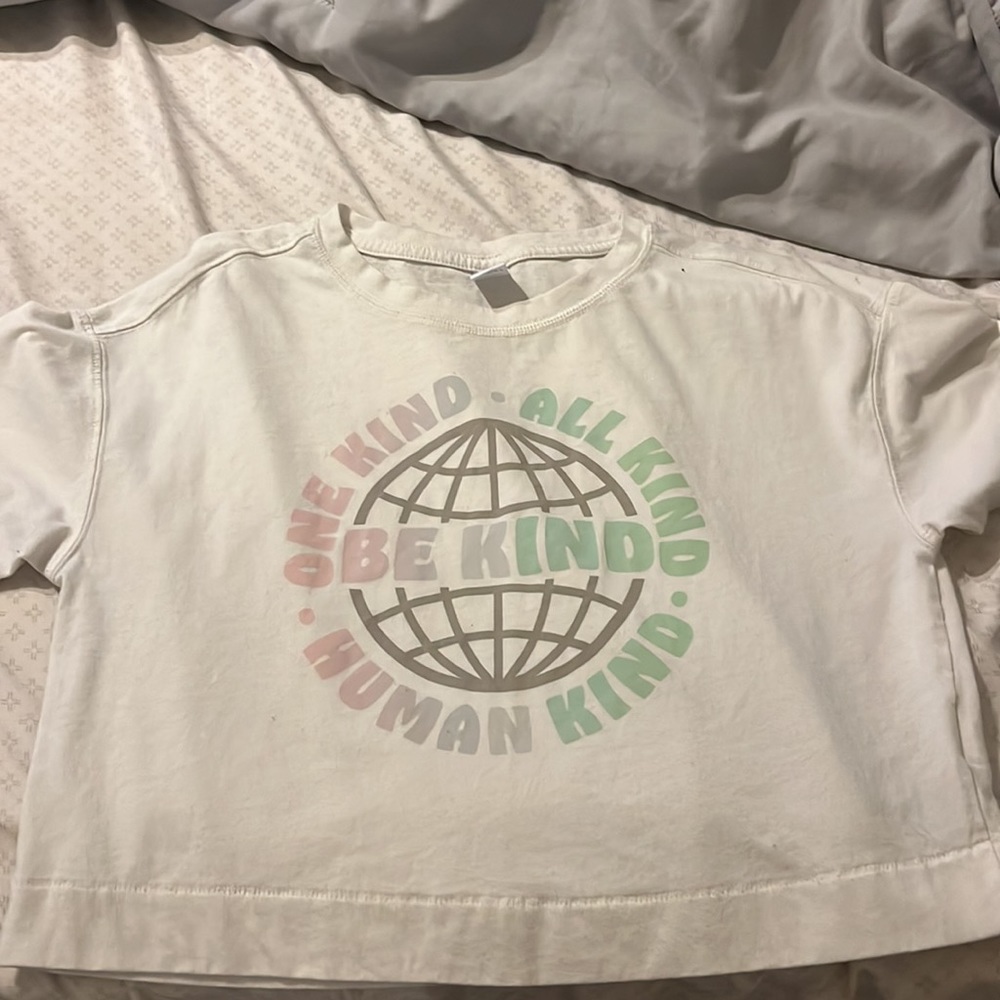 three old navy shirts all 10/12 L girls good condition 12$ all together